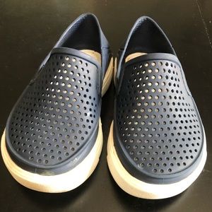 Crocs Sandals GUC toddler size 7-8